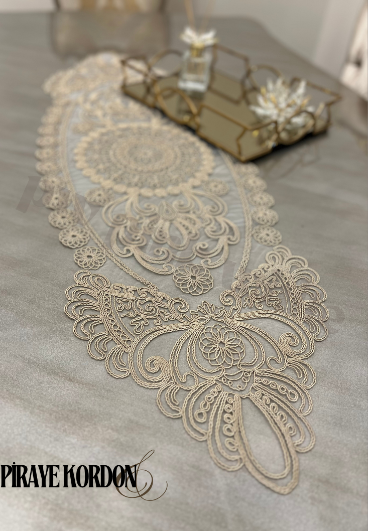 Piraye Runner Kordon İşlemeli 35x145 cm 